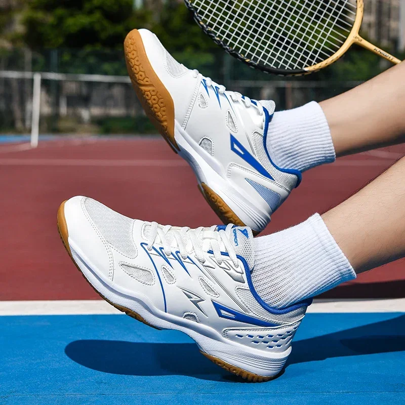 Мужская профессиональная волей – обзор и цена Badminton Outfit
